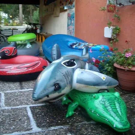 Apartment — Pool — Idro