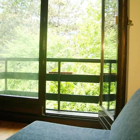 — Pool — Idro Apartment Vesta