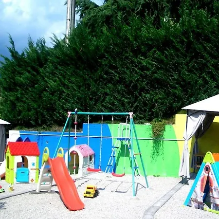 Apartment — Pool — Idro